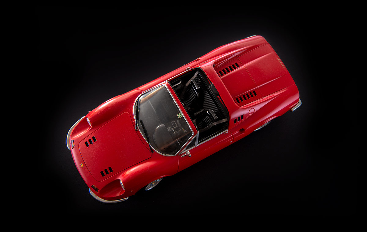 Modèle réduit Ferrari Dino. photo ©2023 Lionel Gibaudan